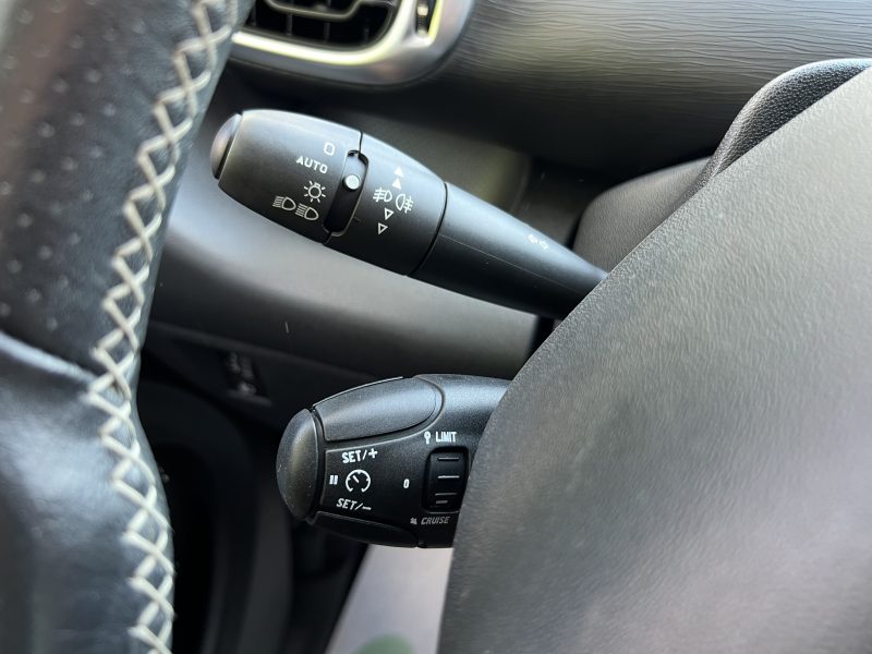 CITROEN C3 PICASSO 1.4 VTI 95 Cv TOIT PANORAMIQUE BLUETOOTH REGULATEUR CRIT AIR 1 - GARANTIE 1 AN