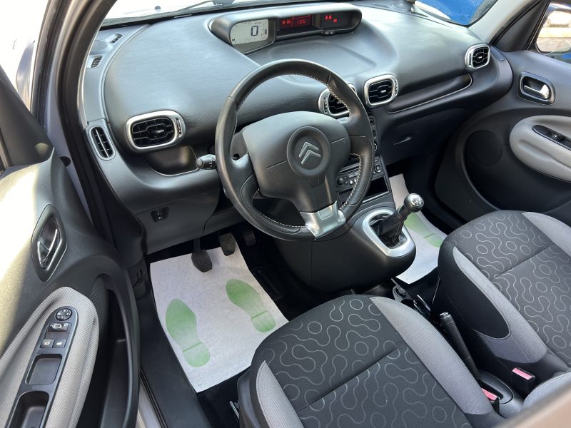 CITROEN C3 PICASSO 1.4 VTI 95 Cv TOIT PANORAMIQUE BLUETOOTH REGULATEUR CRIT AIR 1 - GARANTIE 1 AN