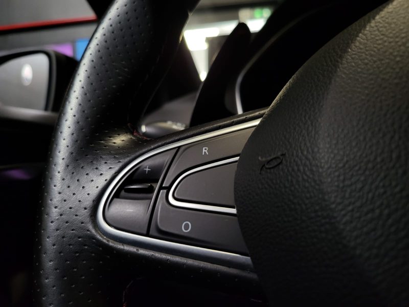 RENAULT MEGANE IV RS 280cv 1.8 EDC SUIVI COMPLET RENAULT / RS MONITOR / BVA6 / SIEGES CHAUFFANTS / L