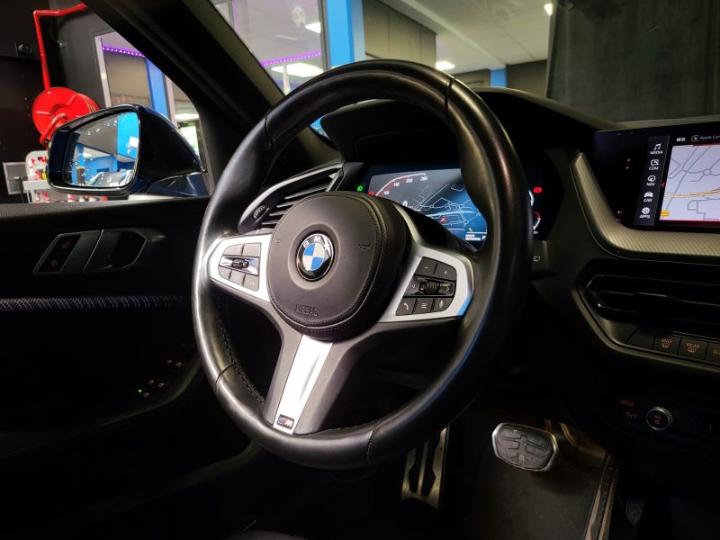 BMW SERIE 1 III 118 I 136cv M SPORT DKG 7 / VIRTUAL COCKPIT/ PACK AMBIANCE / APPLE