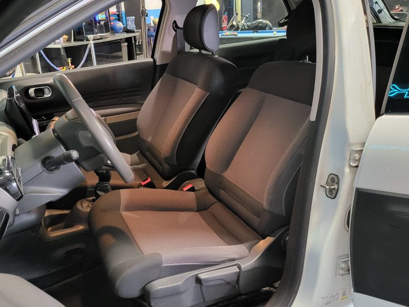 CITROEN C4 CACTUS 1.2 PureTech 110cv Business / MOTEUR NEUF