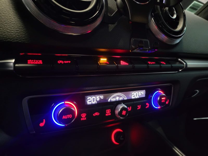 AUDI S3 Quattro S TRONIC6 300cv S LINE /COVERING+BANG&OLUFSEN+CAMERA/