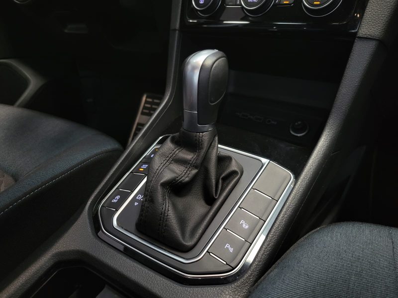 VOLKSWAGEN GOLF SPORTSVAN VII 1.5 TSI 130cv IQ DRIVE / MATRIX LED / SIEGE CHAUFFANT / 