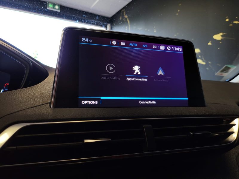 PEUGEOT 3008 1.2 PureTech 130cv EAT8 CROSSWAY / FAIBLE KILOMETRAGE / SUIVI COMPLET PEUGEOT