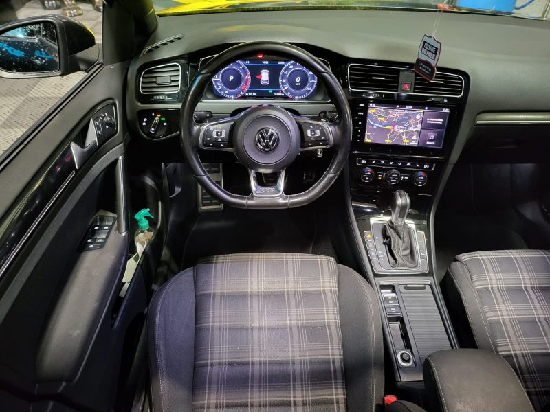 VOLKSWAGEN GOLF VII GTD 184 CV 