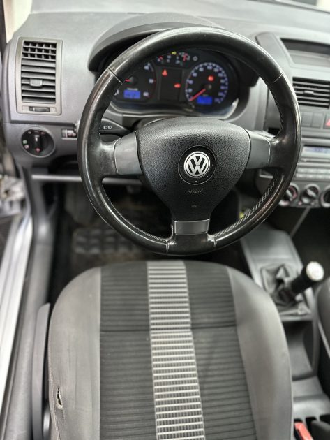 VOLKSWAGEN POLO 2008