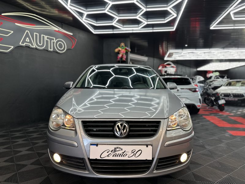 VOLKSWAGEN POLO 2008