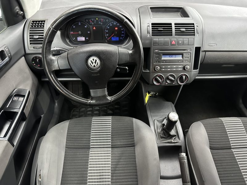 VOLKSWAGEN POLO 2008