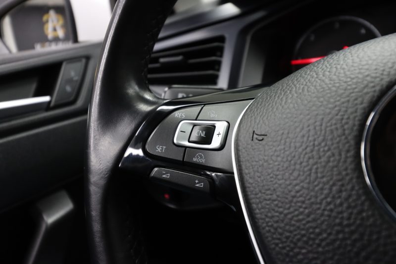 VOLKSWAGEN POLO VI 2019