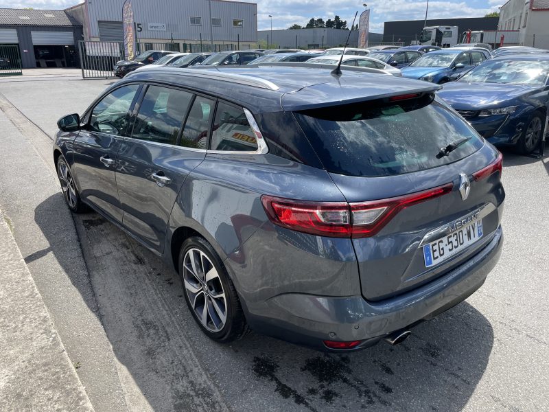 RENAULT MEGANE ESTATE 2016