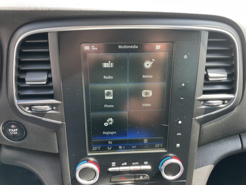 RENAULT MEGANE ESTATE 2016