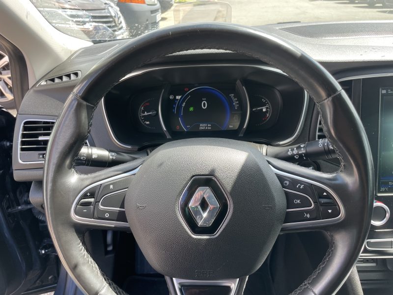 RENAULT MEGANE ESTATE 2016