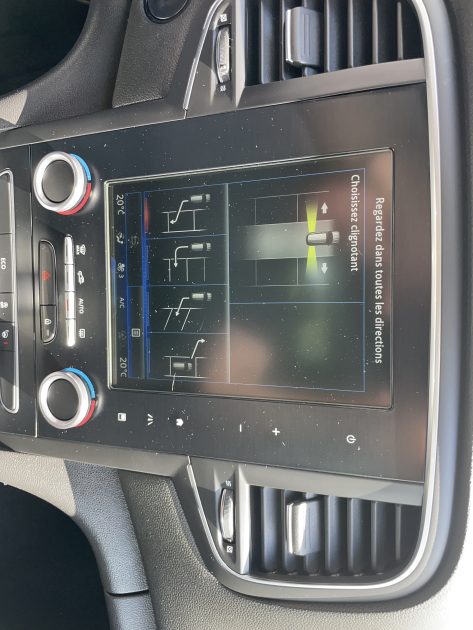 RENAULT MEGANE ESTATE 2016