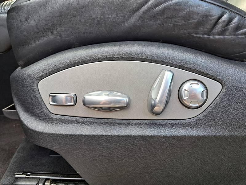 PORSCHE CAYENNE 3.0 S E-Hybrid 416Cv ENTRETIEN COMPLET Interieur full cuir chauffant electrique à me