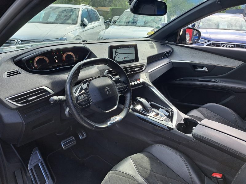 PEUGEOT 3008 SUV 2018