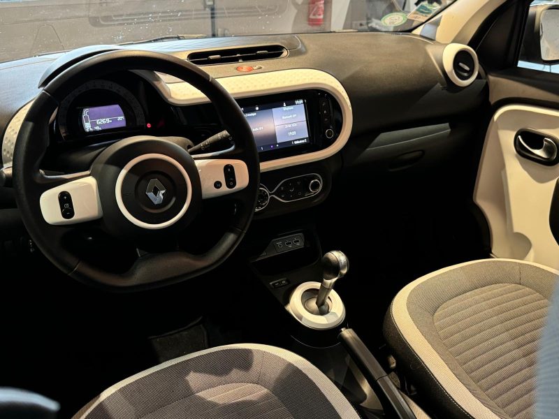 RENAULT TWINGO III 2022