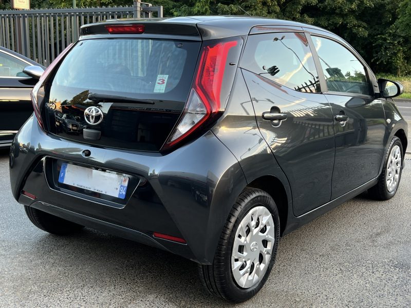 TOYOTA AYGO II PHASE 2 X-PLAY 1.0 VVT-i 72 CAMERA RECUL REGULATEUR APPLE CARPLAY 5 Pts Garantie 1 an