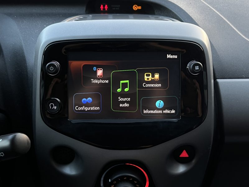 TOYOTA AYGO II PHASE 2 X-PLAY 1.0 VVT-i 72 CAMERA RECUL REGULATEUR APPLE CARPLAY 5 Pts Garantie 1 an