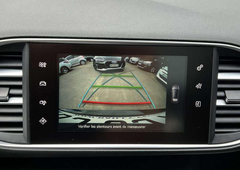PEUGEOT 308 FELINE 1.2 130 Cv 1ERE MAIN GPS TACTILE CAMERA RECUL TOIT PANORAMIQUE - GARANTIE 1 AN
