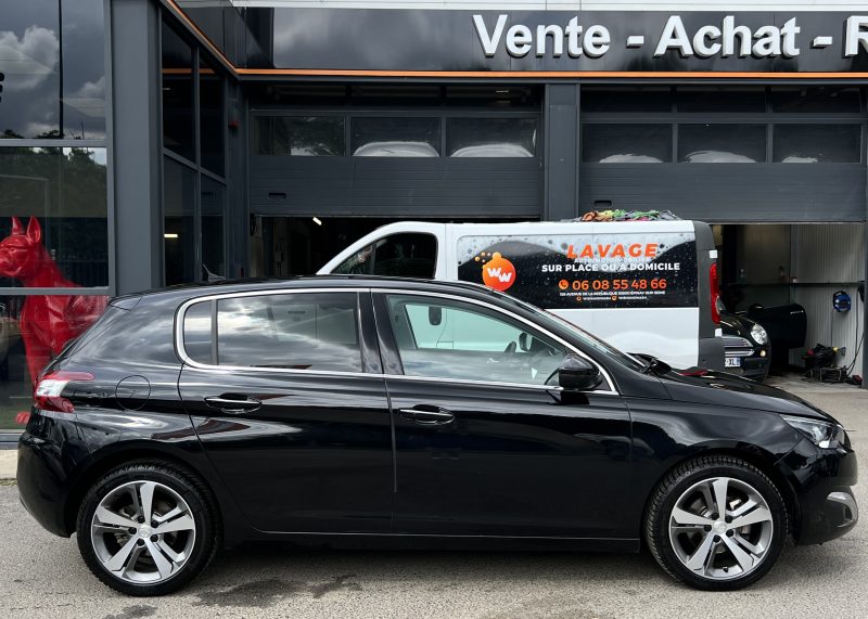 PEUGEOT 308 FELINE 1.2 130 Cv 1ERE MAIN GPS TACTILE CAMERA RECUL TOIT PANORAMIQUE - GARANTIE 1 AN