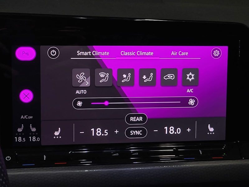 VOLKSWAGEN GOLF VIII GTI Clubsport 2.0 TSI 300cv Boîte Auto DSG