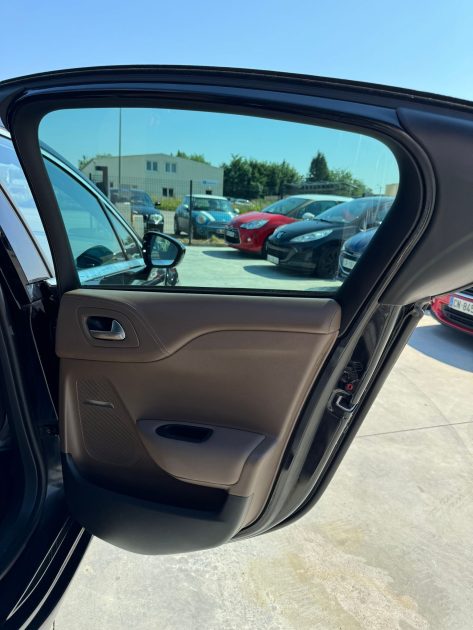 CITROEN DS4 2012