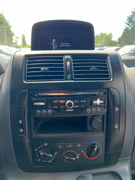 PEUGEOT EXPERT Fourgon 2015