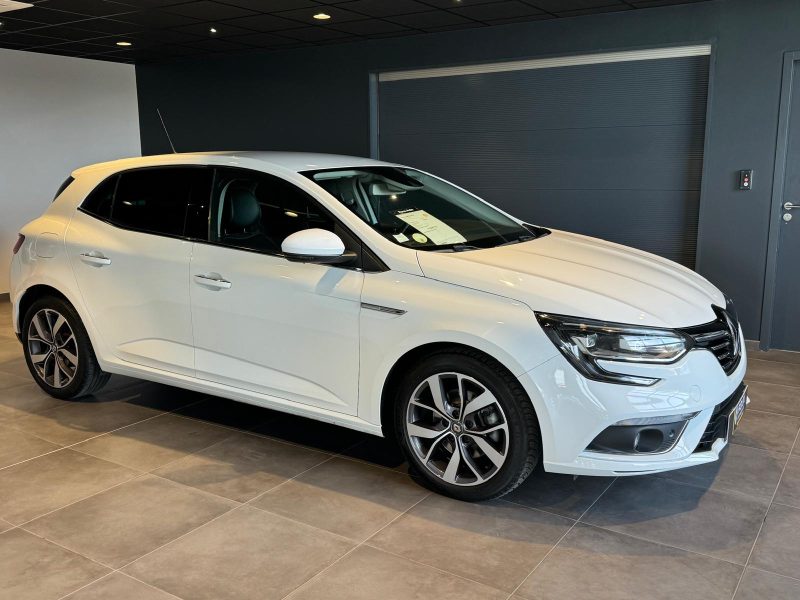 RENAULT MEGANE IV  2017