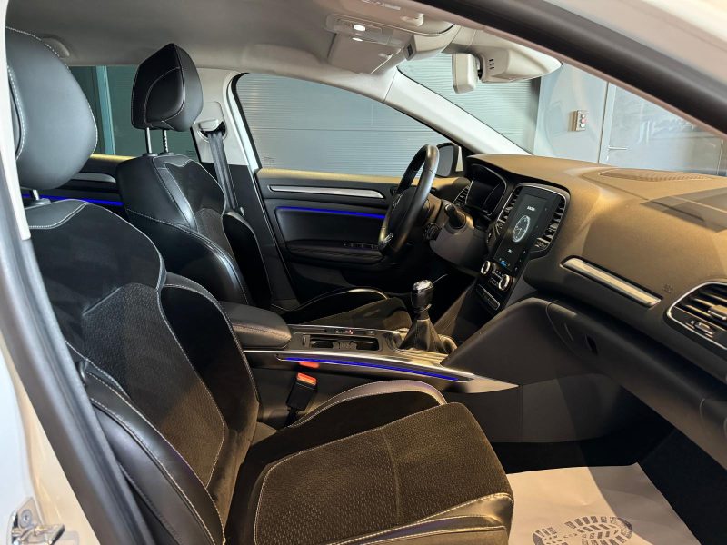 RENAULT MEGANE IV  2017