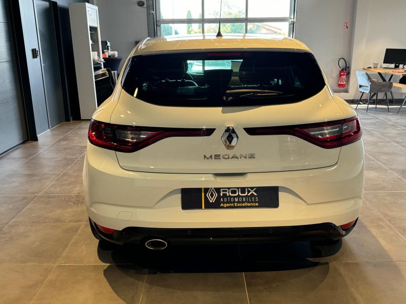 RENAULT MEGANE IV  2017