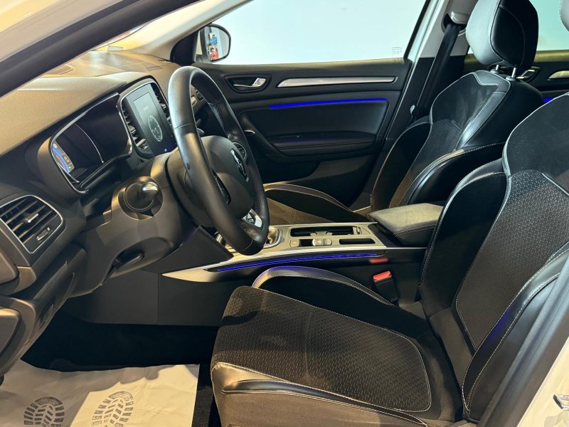 RENAULT MEGANE IV  2017