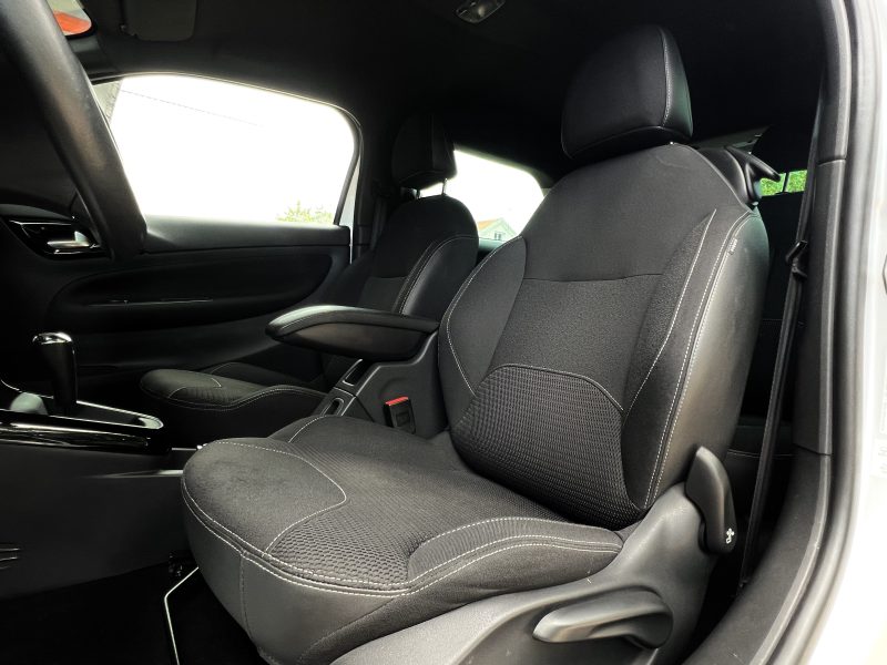 CITROEN DS3 CITROEN DS3 CITROEN DS3 SO CHIC 1.6 VTI 120 Cv BOITE AUTO GPS BLUETOOTH CRIT AIR 1 / 70 