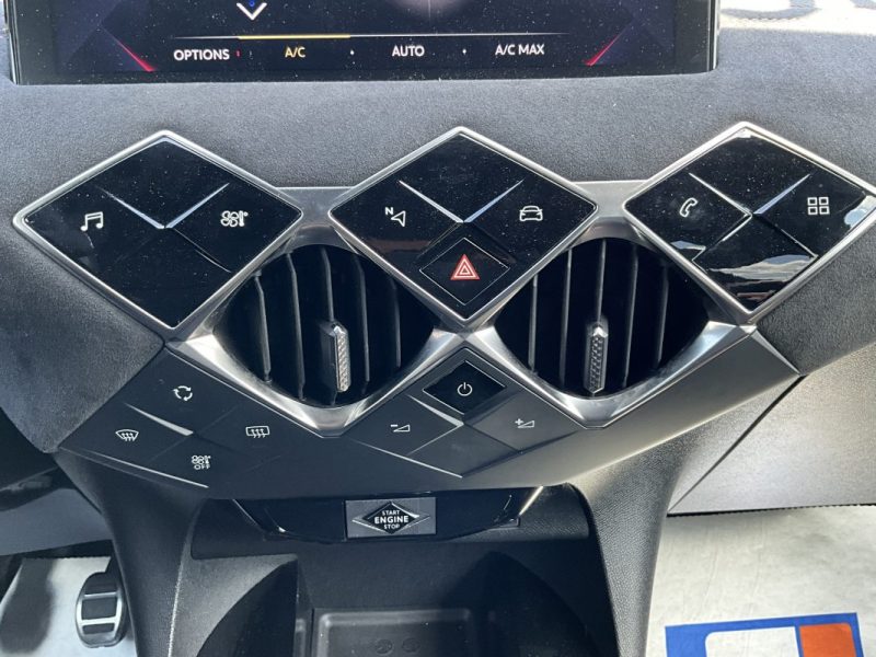 DS DS3 CROSSBACK 1,2 PURETECH 100 CV PERFORMANCE LINE+ *Garantie 1 an 