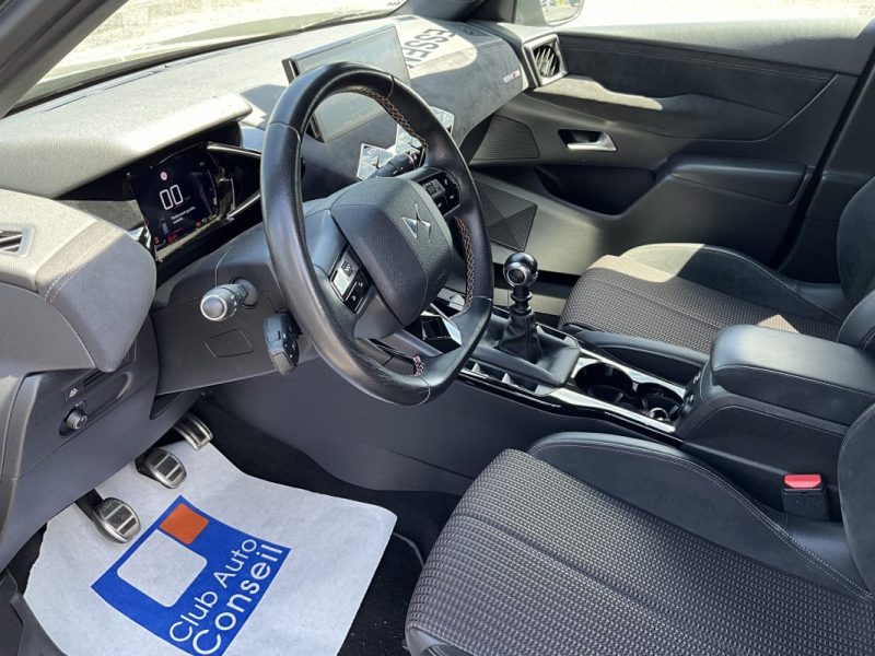 DS DS3 CROSSBACK 1,2 PURETECH 100 CV PERFORMANCE LINE+ *Garantie 1 an 
