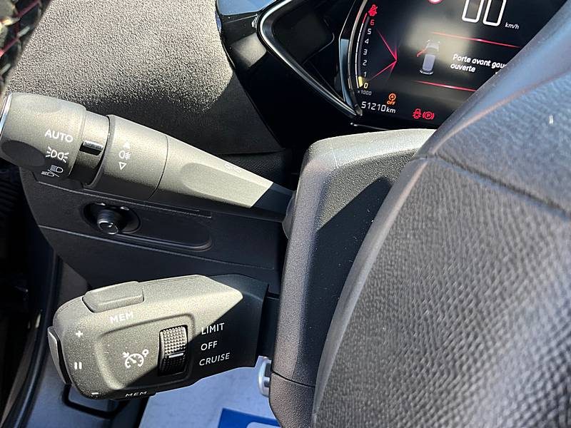 DS DS3 CROSSBACK 1,2 PURETECH 100 CV PERFORMANCE LINE+ *Garantie 1 an 