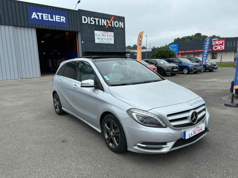 MERCEDES CLASSE B 200 CDI 136 cv FASCINATION