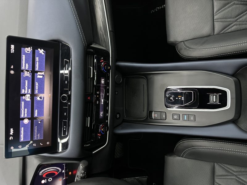 NISSAN QASHQAI III 2023