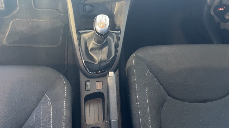 RENAULT CLIO IV LIMITED  TCE