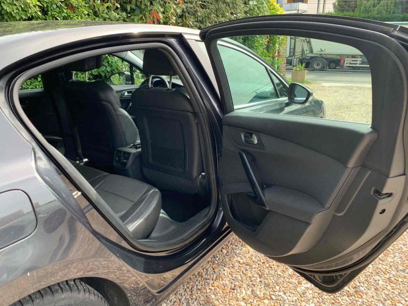 PEUGEOT 508 I 2011 2.0 HDi 140cv