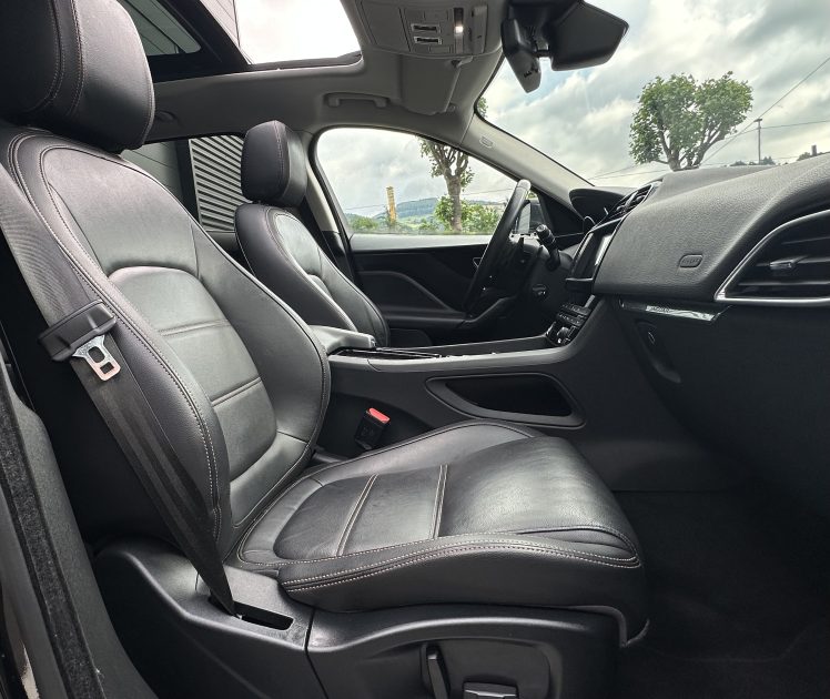 JAGUAR F-Pace 2018 2.0 D 180 PRESTIGE BVA*PANO*CAMERA*CUIR*