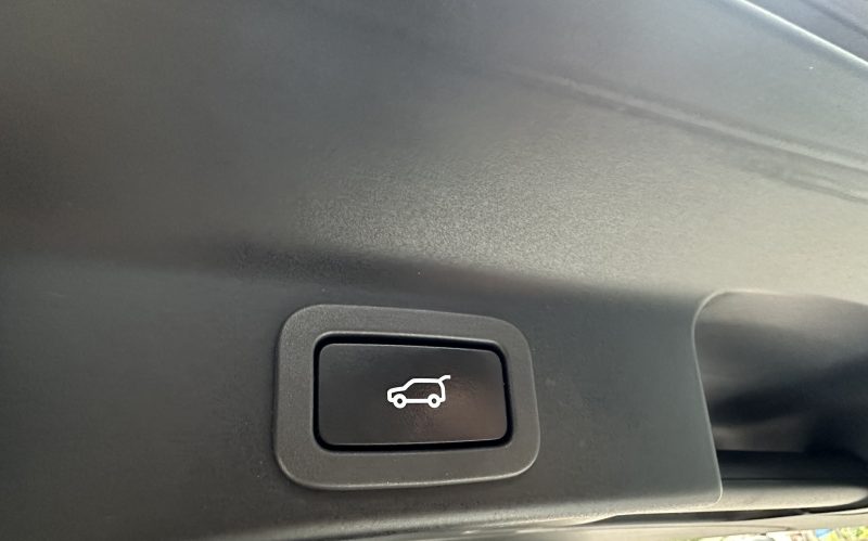 JAGUAR F-Pace 2018 2.0 D 180 PRESTIGE BVA*PANO*CAMERA*CUIR*