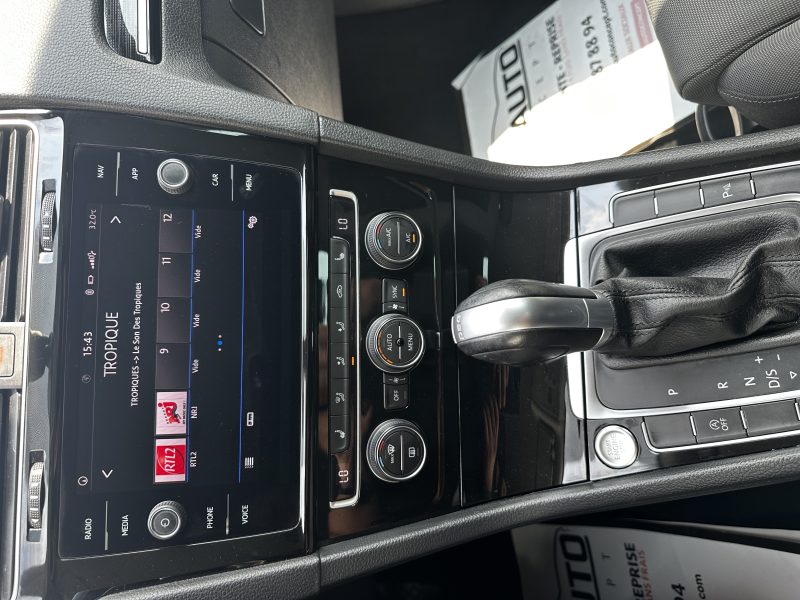 VOLKSWAGEN GOLF VII 2019