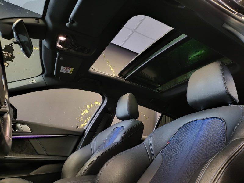 BMW SERIE 1 120d 190cv XDRIVE M SPORT DKG 7 / TOIT OUVRANT/ PACK AMBIANCE / APPLE CARPLAY