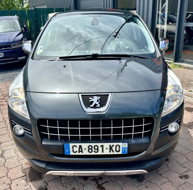 PEUGEOT 3008 Monospace 2012