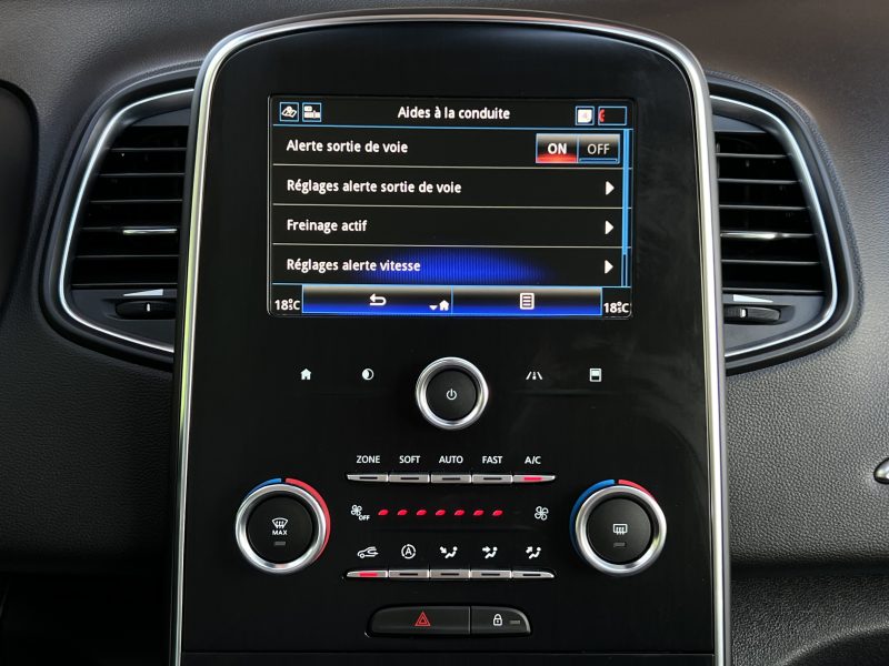 RENAULT SCENIC 4 IV 1.3 TCE 115 Cv 1ERE MAIN APPLE CARPLAY GPS 20 600 Kms CRIT AIR 1 - Garantie 1 an