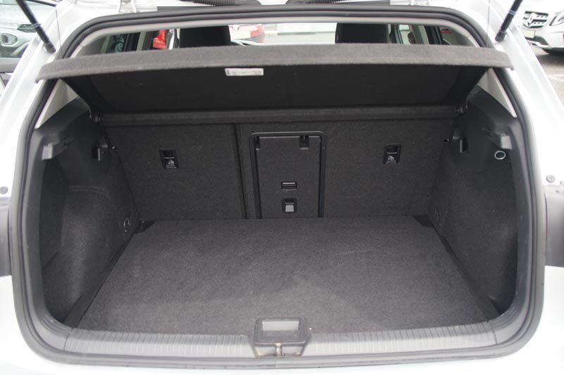 VOLKSWAGEN GOLF VIII 1.0 TSI 110CH LIFE