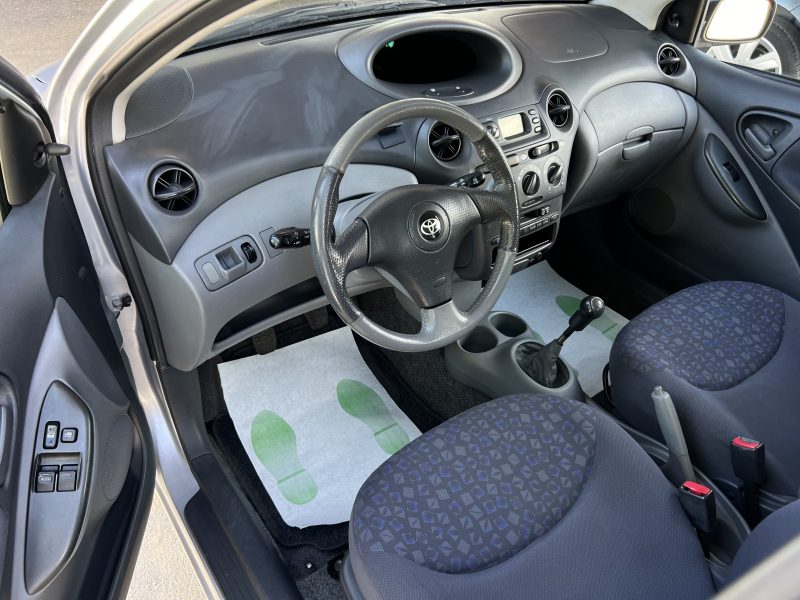 TOYOTA YARIS 1.3 86 Cv 5 PORTES / CLIMATISATION BLUETOOTH - GARANTIE 1 AN