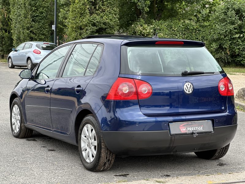 VOLKSWAGEN GOLF 5 2005