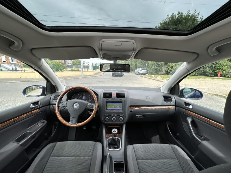 VOLKSWAGEN GOLF 5 2005