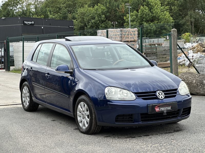 VOLKSWAGEN GOLF 5 2005